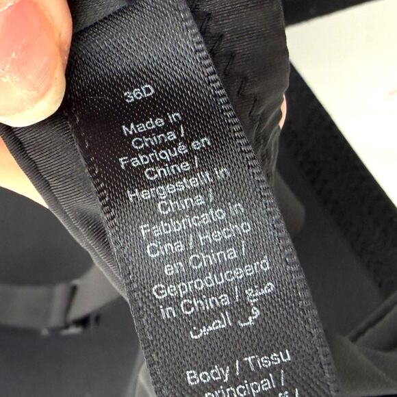 Skims Wireless Form Push-Up Bra Black Onyx NWOT Size 36D - Picture 4 of 4